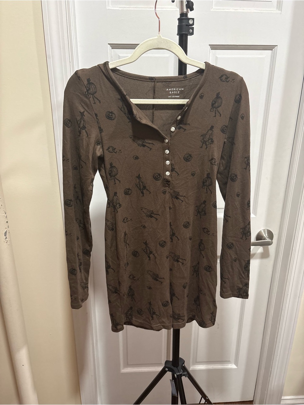 American Eagle Lounge Brown Halloween Night Onesie